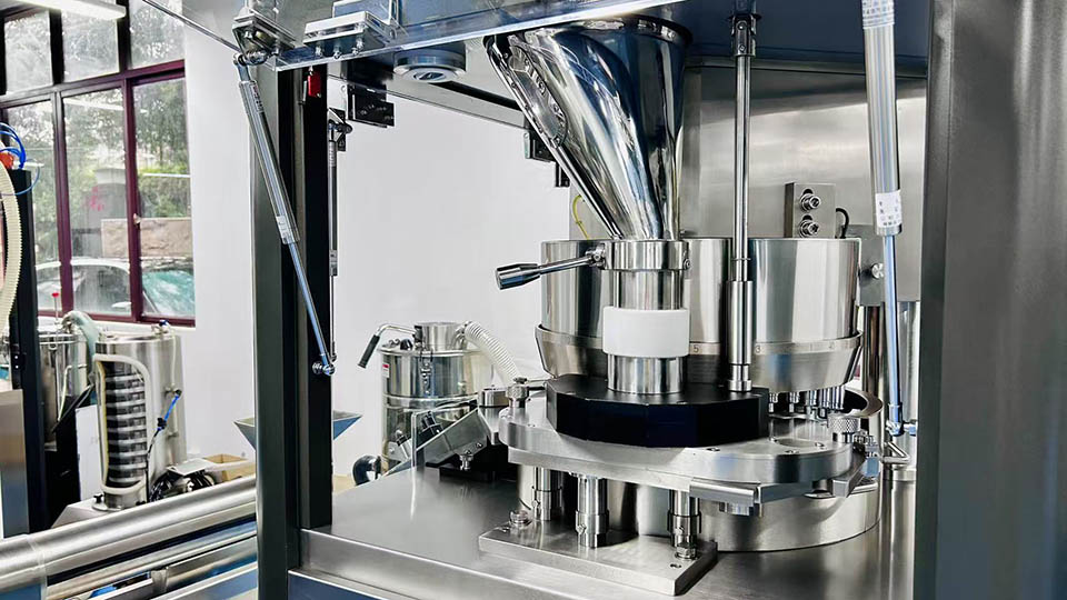 tablet pressing machine