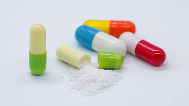 คู่มือการเลือกซื้อเครื่องบรรจุแคปซูลปี 2025: วิธีเลือกเครื่องบรรจุแคปซูลแบบใช้มือ แบบกึ่งอัตโนมัติ หรือแบบอัตโนมัติ